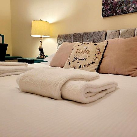 Apartment 2 Дарлингтън Екстериор снимка