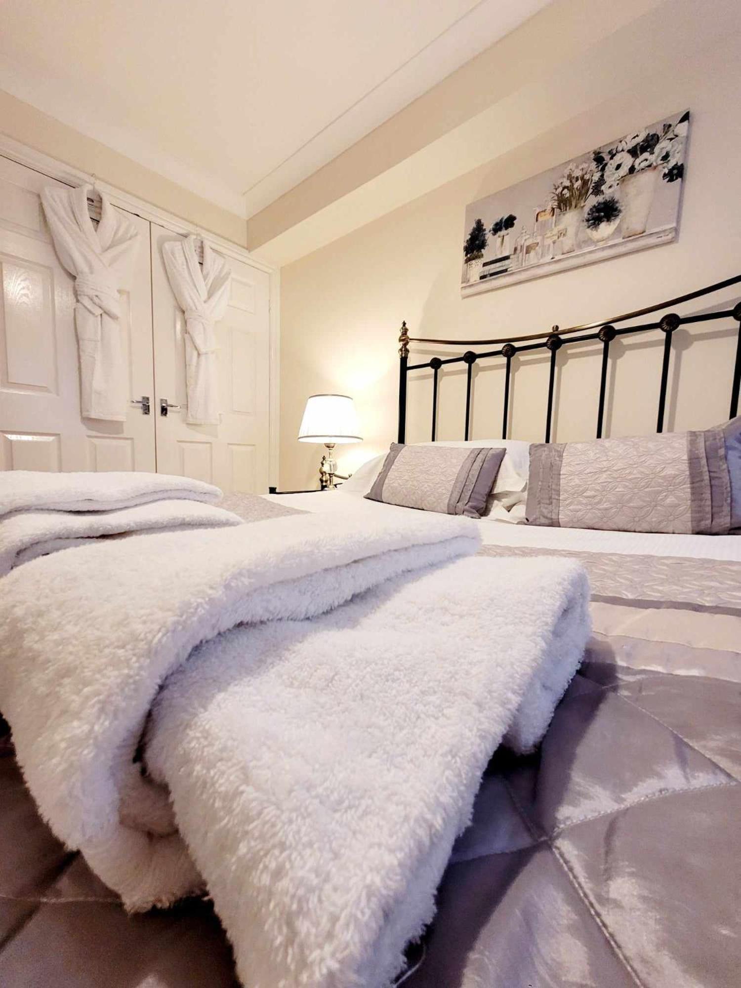 Apartment 2 Дарлингтън Екстериор снимка